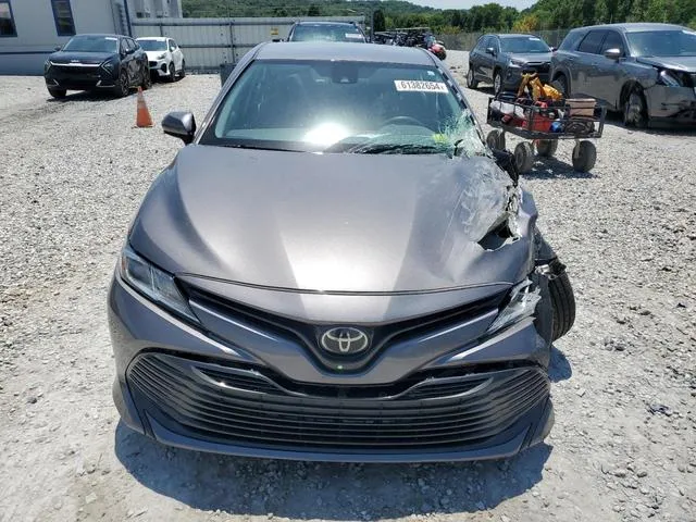 4T1B11HK5KU202227 2019 2019 Toyota Camry- L 5