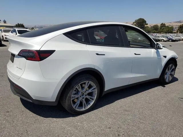 7SAYGDEEXPF743435 2023 2023 Tesla MODEL Y 3