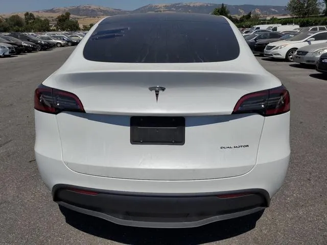 7SAYGDEEXPF743435 2023 2023 Tesla MODEL Y 6