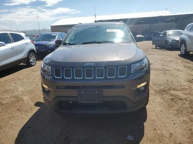 3C4NJDBB1MT565472 2021 2021 Jeep Compass- Latitude 5