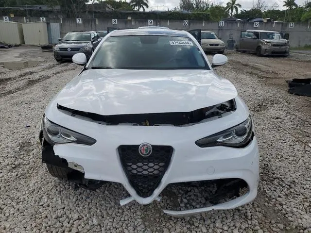 ZARFAMBNXK7600497 2019 2019 Alfa Romeo Giulia- TI 5