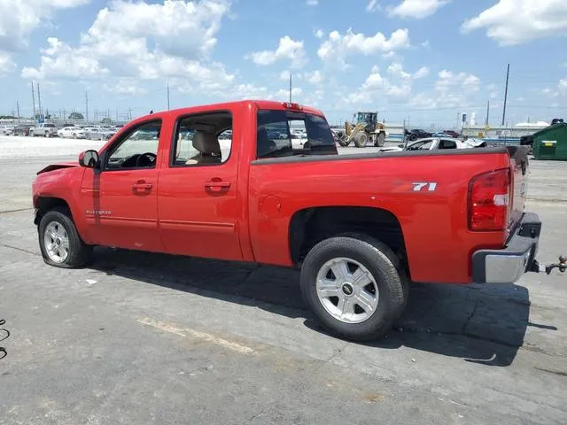 3GCPCTE01BG393313 2011 2011 Chevrolet Silverado- C1500 Ltz 2