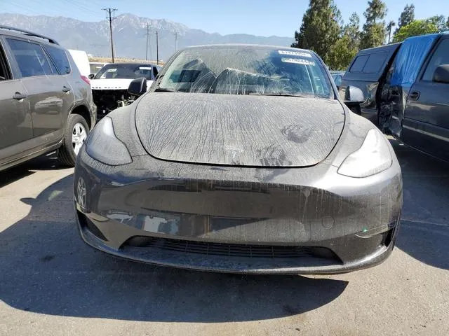 7SAYGDEF7RF023036 2024 2024 Tesla MODEL Y 5