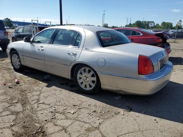 1LNHM83W24Y617862 2004 2004 Lincoln Town Car- Ultimate 2