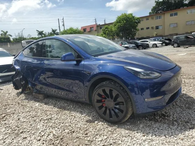 7SAYGDEF6NF455028 2022 2022 Tesla MODEL Y 4