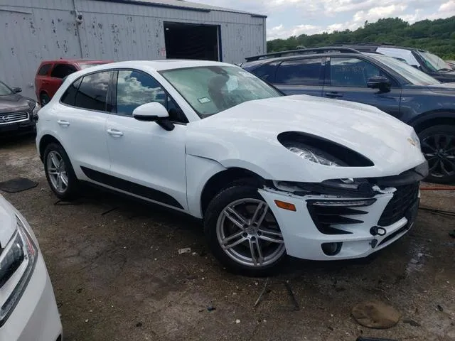 WP1AA2A51JLB02994 2018 2018 Porsche Macan 4