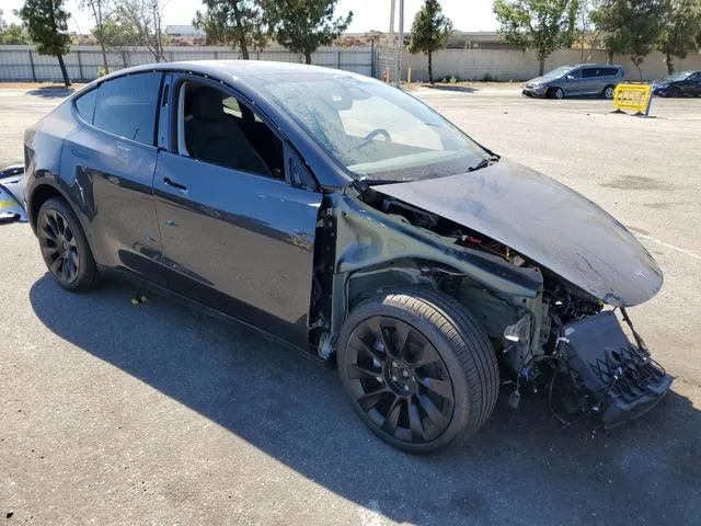 7SAYGDEEXRA267848 2024 2024 Tesla MODEL Y 4