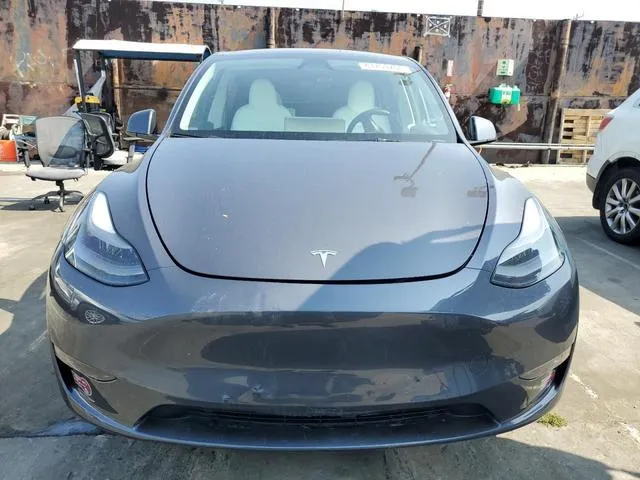 7SAYGDED8PF947528 2023 2023 Tesla MODEL Y 5