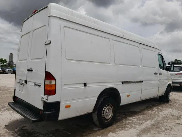 WD2PD744755712975 2005 2005 Sprinter 2500 3