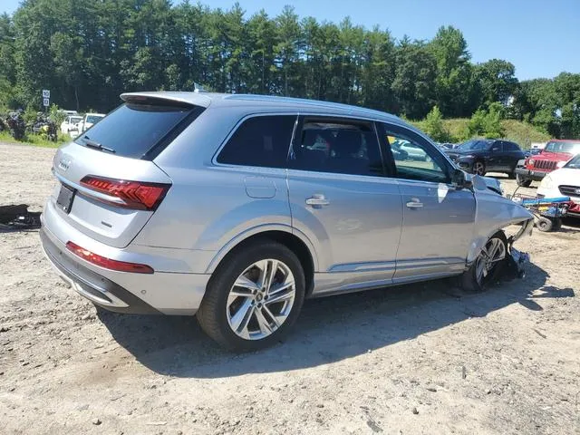 WA1AJBF7XND017609 2022 2022 Audi Q7- Premium 3