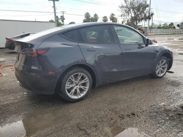 7SAYGDEE9RA253875 2024 2024 Tesla MODEL Y 3