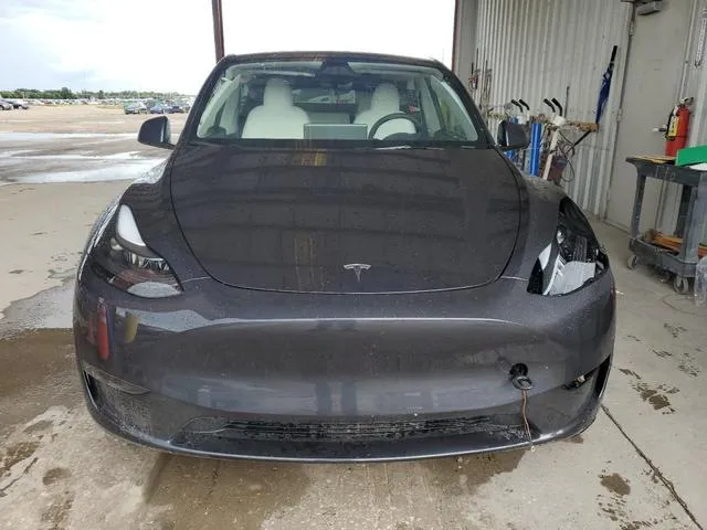 7SAYGDEE9RA253875 2024 2024 Tesla MODEL Y 5