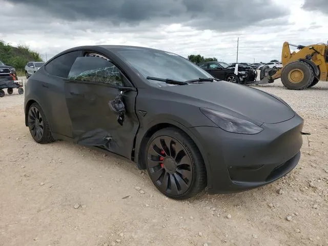 7SAYGDEF9NF456884 2022 2022 Tesla MODEL Y 4