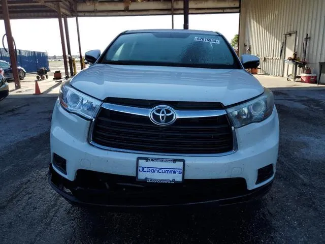 5TDBKRFH7GS261718 2016 2016 Toyota Highlander- LE 5