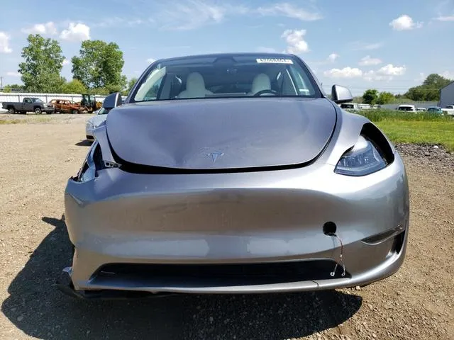 7SAYGDEE4RA288324 2024 2024 Tesla MODEL Y 5