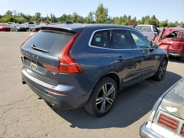 YV4102RK6J1049023 2018 2018 Volvo XC60- T5 Momentum 3