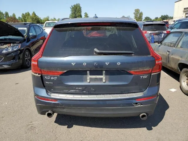 YV4102RK6J1049023 2018 2018 Volvo XC60- T5 Momentum 6