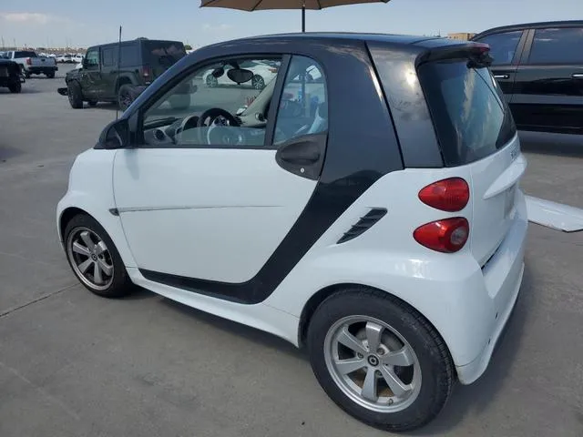 WMEEJ3BA3DK615793 2013 2013 Smart Fortwo- Pure 2