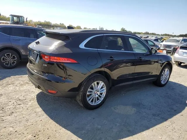 SADCK2FX2KA368916 2019 2019 Jaguar F-Pace- Prestige 3