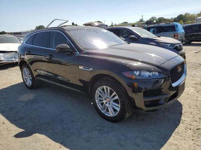 SADCK2FX2KA368916 2019 2019 Jaguar F-Pace- Prestige 4