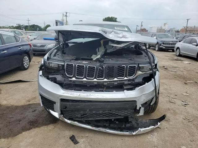 1C4RJKAGXP8895648 2023 2023 Jeep Grand Cherokee- L Laredo 5