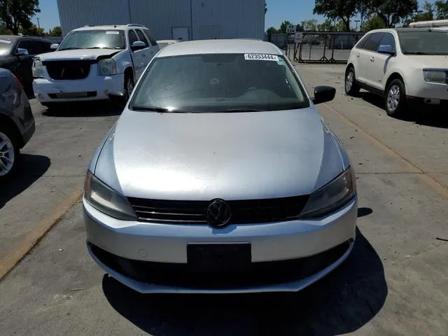 3VW1K7AJ1BM044973 2011 2011 Volkswagen Jetta- Base 5