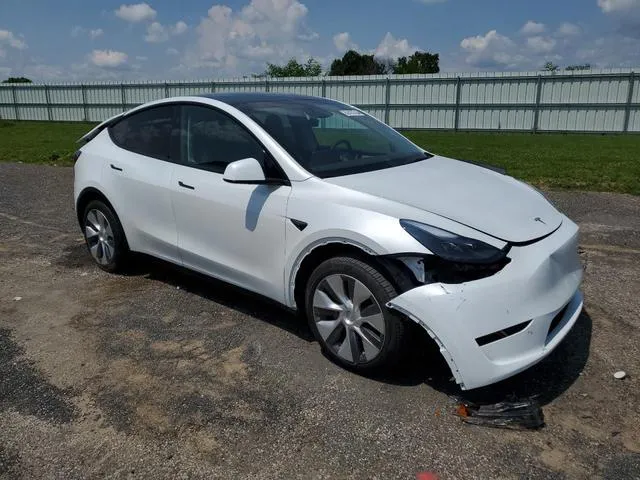 7SAYGDEE3RA283390 2024 2024 Tesla MODEL Y 4