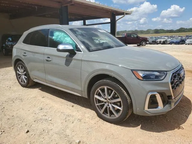 WA1B4AFY3N2117139 2022 2022 Audi SQ5- Premium Plus 4