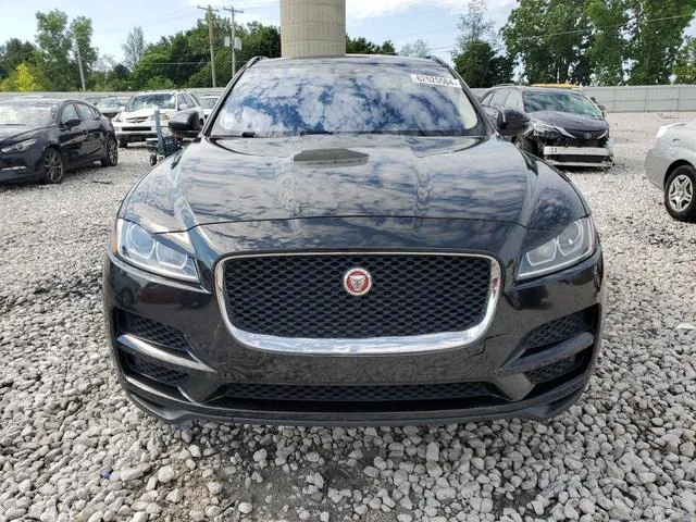 SADCJ2BN8HA096128 2017 2017 Jaguar F-Pace- Premium 5