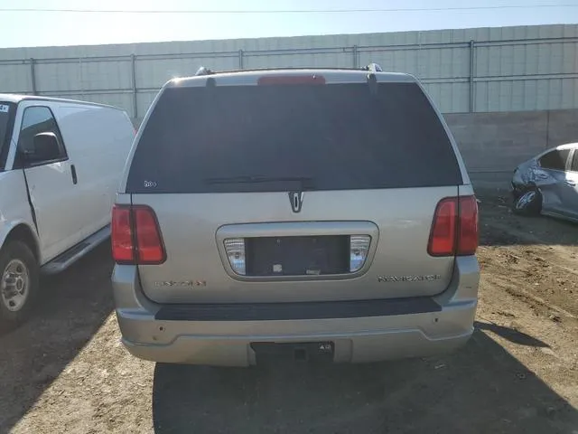 5LMFU28R44LJ27151 2004 2004 Lincoln Navigator 6