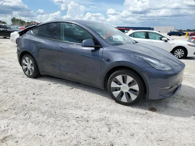 7SAYGDEE4NF380479 2022 2022 Tesla MODEL Y 4