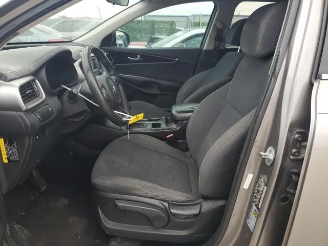 5XYPG4A58HG289825 2017 2017 KIA Sorento- LX 7