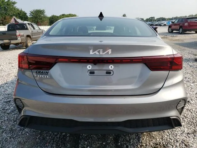 3KPF24AD8PE683614 2023 2023 KIA Forte- LX 6