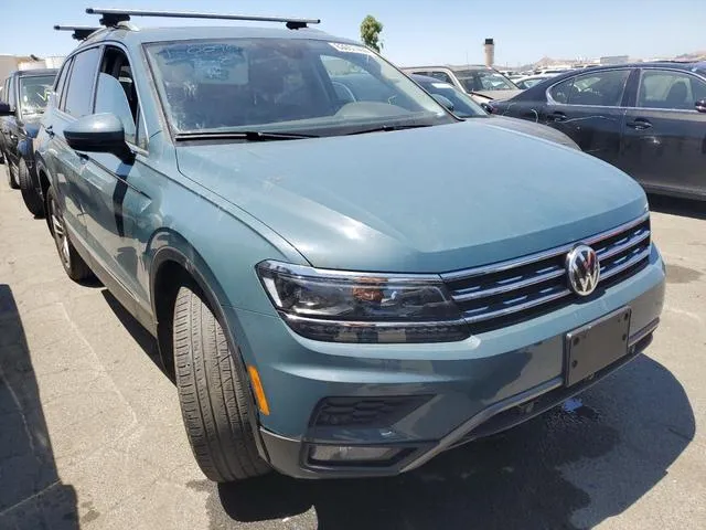 3VV4B7AXXKM113195 2019 2019 Volkswagen Tiguan- Sel Premium 4