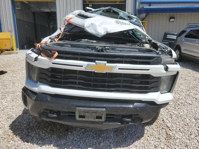 2GC4YMEY3R1134731 2024 2024 Chevrolet Silverado- K2500 Custom 5