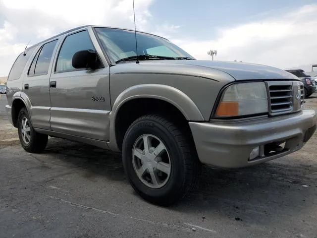 1GHDT13W912113069 2001 2001 Oldsmobile Bravada 4