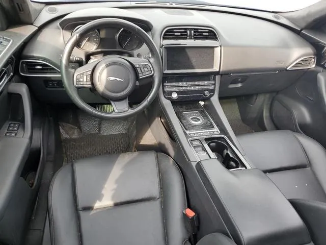 SADCJ2FX6KA396110 2019 2019 Jaguar F-Pace- Premium 8