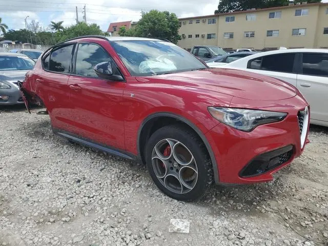 ZASPAKBN7R7D70650 2024 2024 Alfa Romeo Stelvio- TI 4