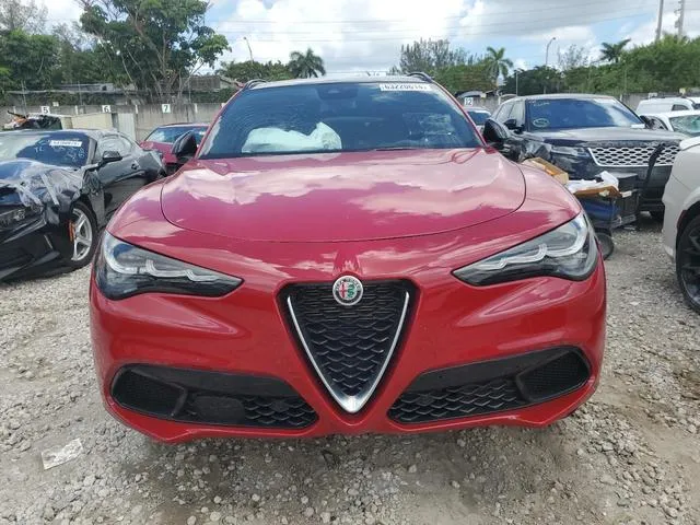 ZASPAKBN7R7D70650 2024 2024 Alfa Romeo Stelvio- TI 5