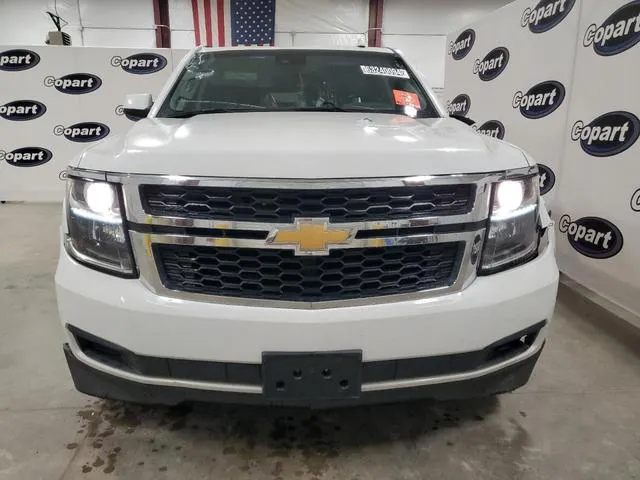 1GNSKHKCXJR115671 2018 2018 Chevrolet Suburban- K1500 Lt 5