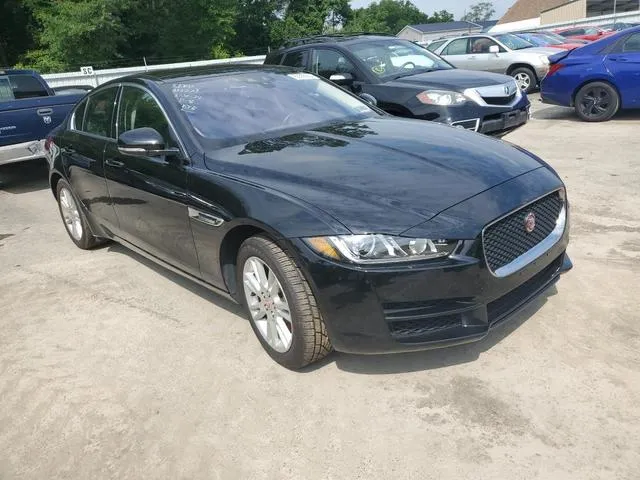 SAJAJ4FX8JCP31354 2018 2018 Jaguar XE- Premium 4