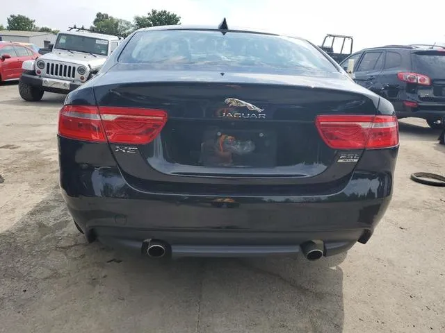 SAJAJ4FX8JCP31354 2018 2018 Jaguar XE- Premium 6