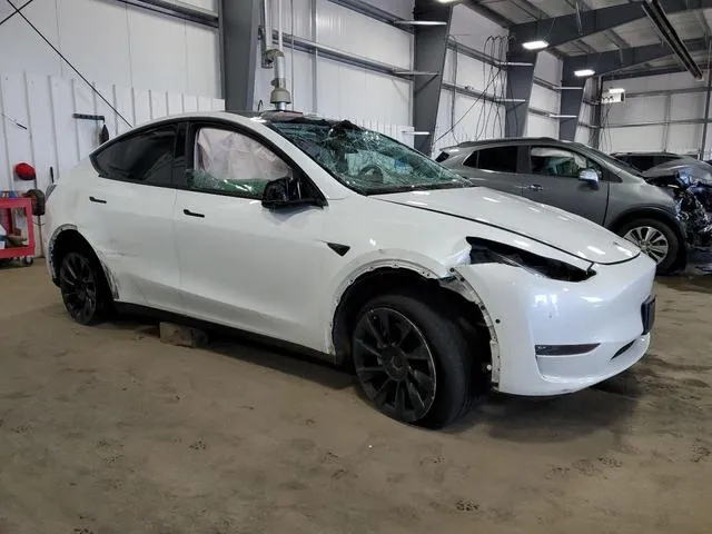 7SAYGAEE3NF546991 2022 2022 Tesla MODEL Y 4