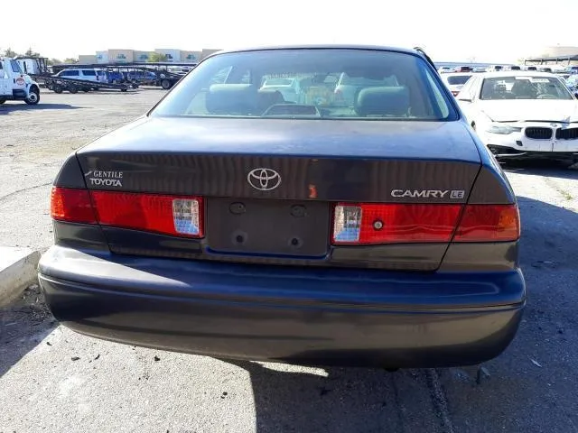 4T1BG22K2YU951976 2000 2000 Toyota Camry- CE 6