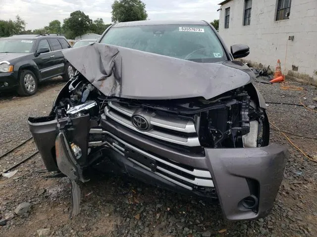 5TDBZRFH8KS966225 2019 2019 Toyota Highlander- LE 5