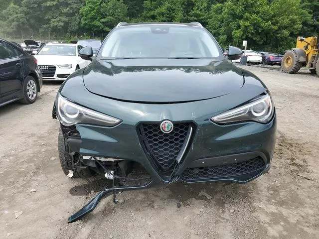 ZASFAKRN2J7C18734 2018 2018 Alfa Romeo Stelvio- Ti Luxury 5