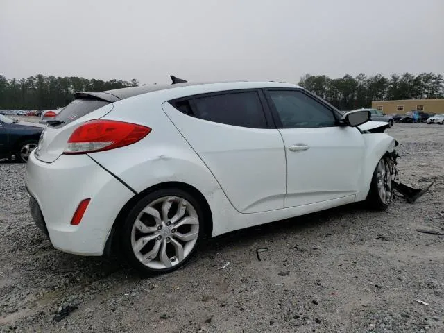 KMHTC6AD2DU110647 2013 2013 Hyundai Veloster 3