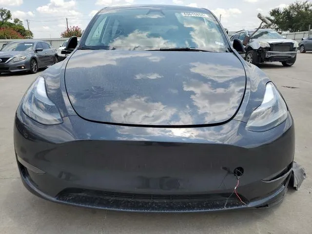 7SAYGDEDXRF053579 2024 2024 Tesla MODEL Y 5