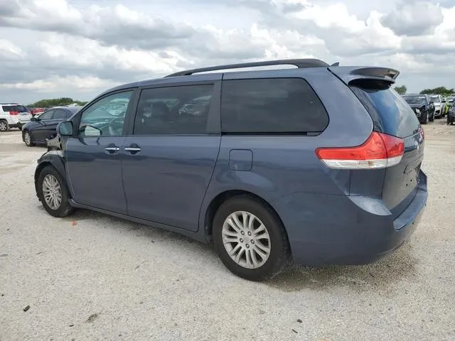 5TDYK3DC7ES435959 2014 2014 Toyota Sienna- Xle 2