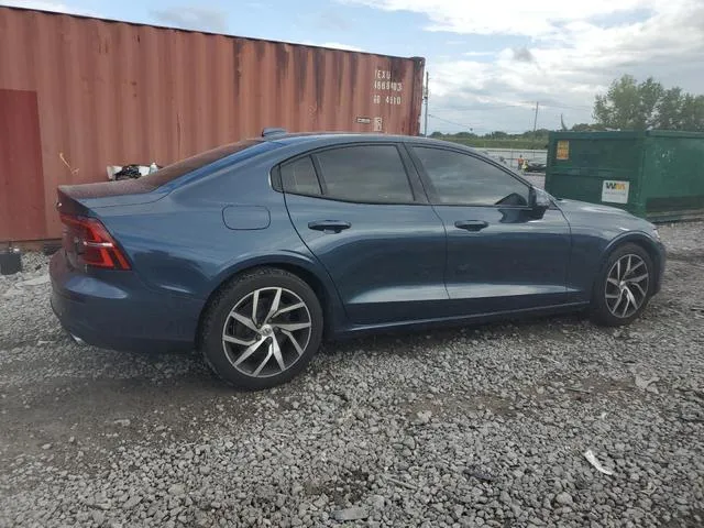 7JR102FK1KG016941 2019 2019 Volvo S60- T5 Momentum 3